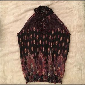 Charlotte Russe Sheer Key Hole Sleeveless Top-Size Small